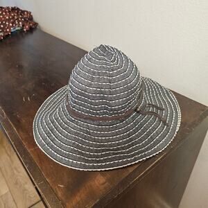 REI Women's Sun Hat Size L/XL